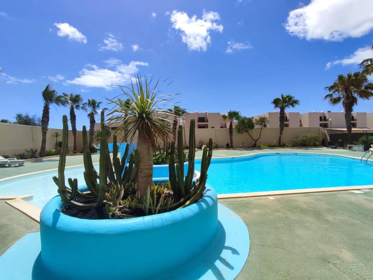 Sakina Parque Paraiso Apartment *